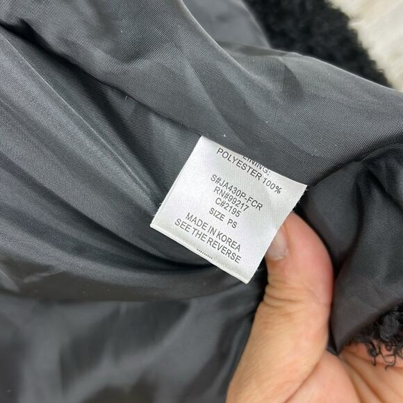 MCM womens petite small black faux fur sweater vest with built in belt lined - Picture 4 of 6